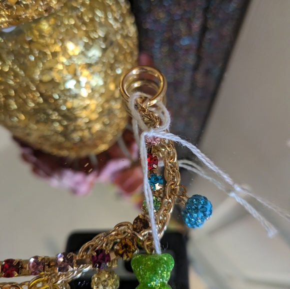 NWT Betsy Johnson Gummy Bear & Rhinestone Bracelet, Multicolored * - Picture 3 of 4